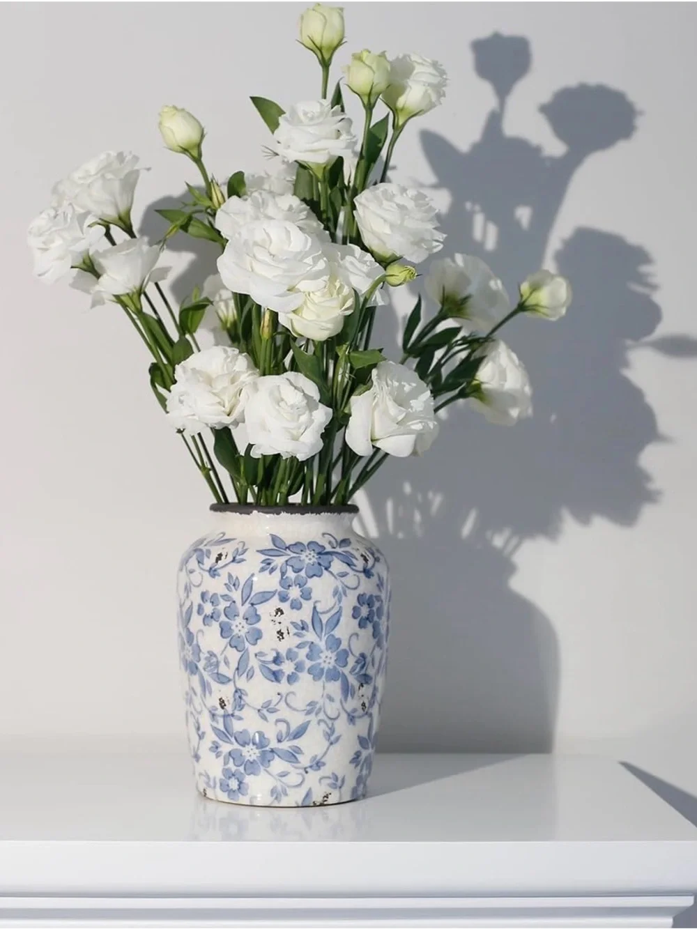 Blue & White Floral Ceramic Porcelain Vintage Jar Flower Vase 8in x 6in